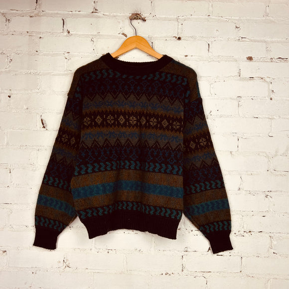 Vintage Men’s Store Sweater (Small/Medium)