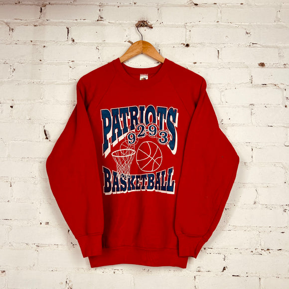 Vintage Patriots Basketball Sweatshirt (Medium/Large)