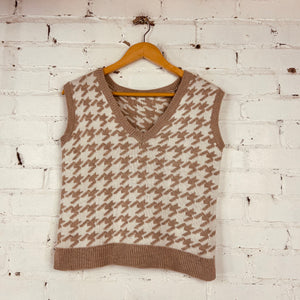 Classic Sweater Vest (Medium)