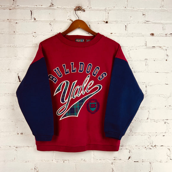 Vintage Yale Bulldogs Sweatshirt (Small)
